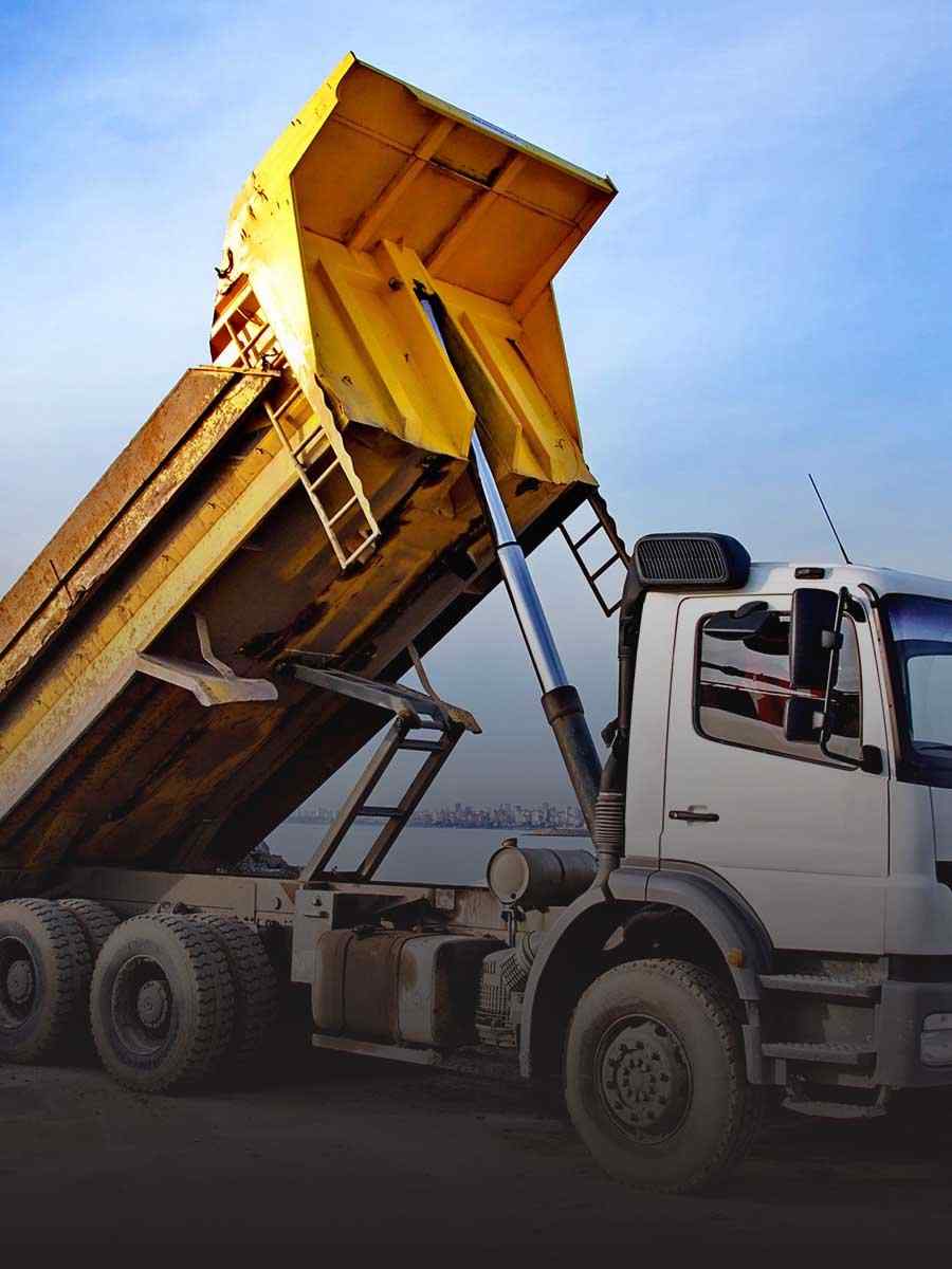 cell_trucks_01 https://expressolvera.com/wp-content/uploads/2017/08/cell_trucks_01.jpg